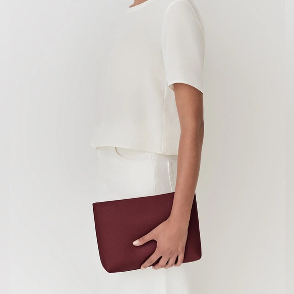 Cuyana Handbags - NWT Cuyana Small Zipper Pouch  Pebbled Leather in Cherry